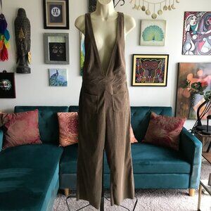 SINCERELY JULES size M Brown Corduroy Wide Leg V-Neck Jumpsuit Overalls